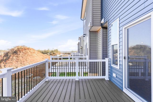 222 MONTEITH DR, Winchester, VA 22601