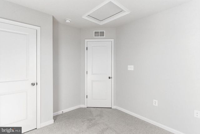 222 MONTEITH DR, Winchester, VA 22601