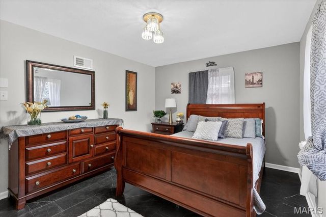 1331 Norchester Drive, Moline Acres, MO 63137