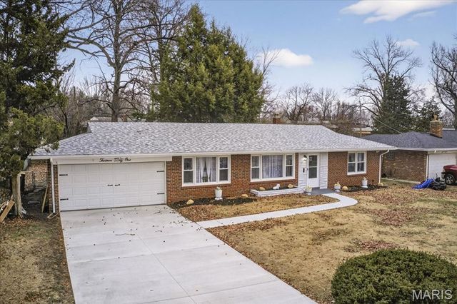 1331 Norchester Drive, Moline Acres, MO 63137