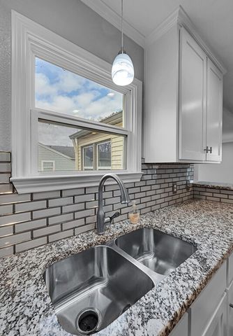 3213 S 3rd Street, Waco, TX 76706