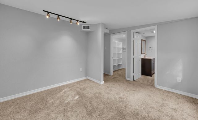 3213 S 3rd Street, Waco, TX 76706