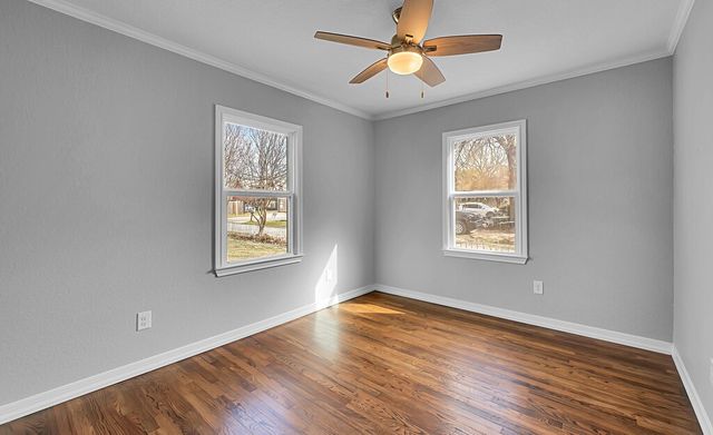 3213 S 3rd Street, Waco, TX 76706