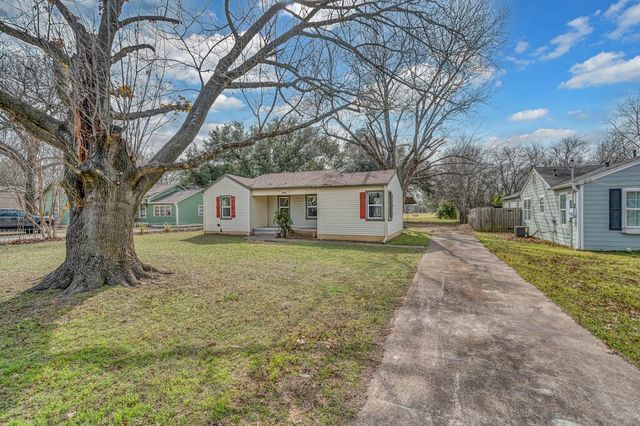 3213 S 3rd Street, Waco, TX 76706