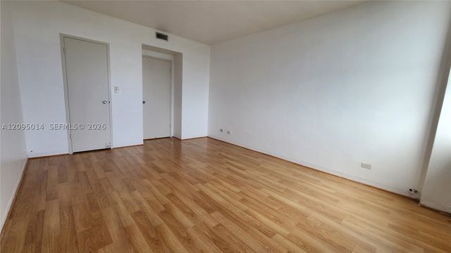 7441 Wayne Ave 8O, Miami Beach, FL 33141