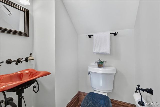 5095 Westminster Place, St Louis, MO 63108
