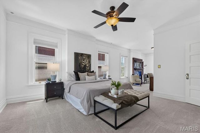 5095 Westminster Place, St Louis, MO 63108