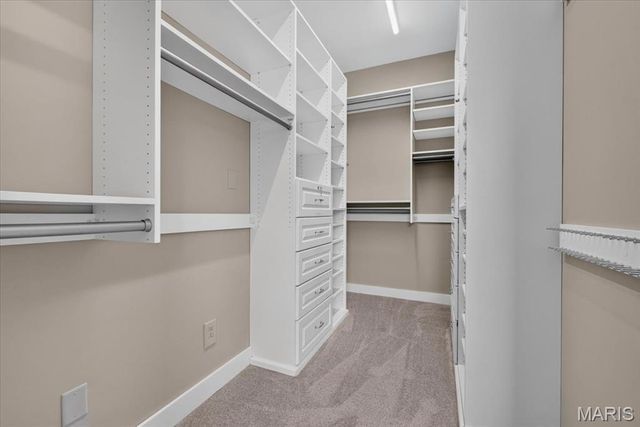 5095 Westminster Place, St Louis, MO 63108