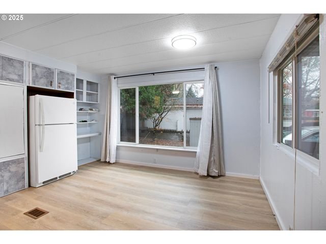 4900 ROYAL Ave 56, Eugene, OR 97402