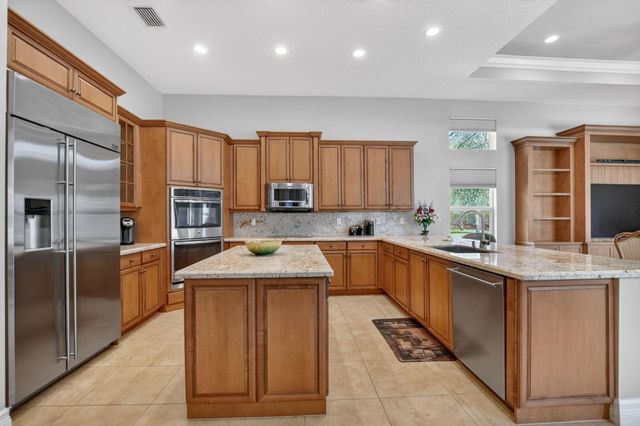 12133 Glacier Bay Drive, Boynton Beach, FL 33473