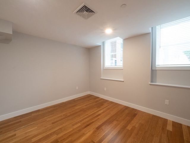 78 Gibbs Street B, Brookline, MA 02446