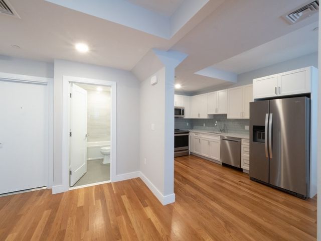 78 Gibbs Street B, Brookline, MA 02446
