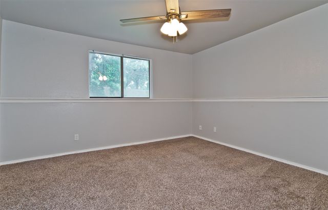 4300 Hidden Creek Drive, Arlington, TX 76016