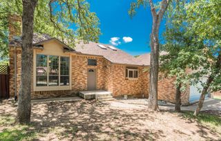 4300 Hidden Creek Drive, Arlington, TX 76016