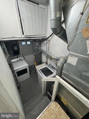 2727 BOOKERT DR, Baltimore, MD 21225