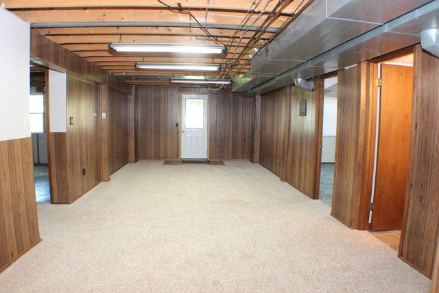 8 Apache Court, Eldridge, IA 52748