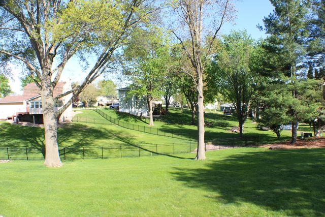 8 Apache Court, Eldridge, IA 52748
