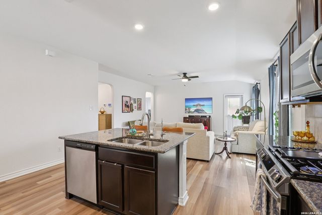 13411 WHISPER XING, San Antonio, TX 78252