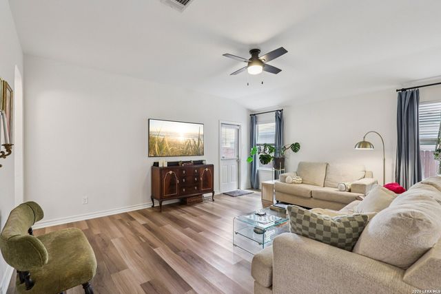 13411 WHISPER XING, San Antonio, TX 78252