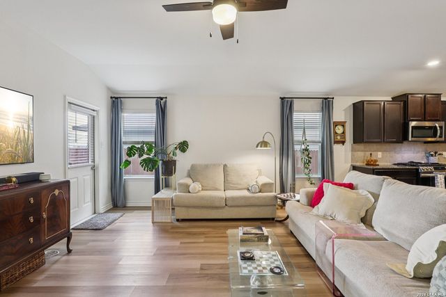 13411 WHISPER XING, San Antonio, TX 78252