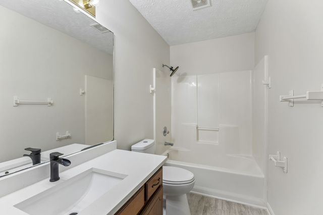 1012 Wismar Ct, Murfreesboro, TN 37130