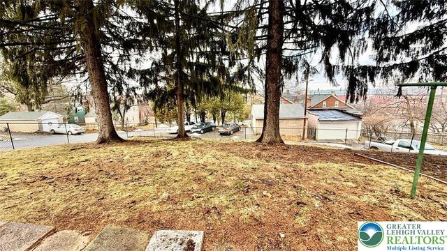 1303 East 6th Street, Bethlehem City, PA 18015