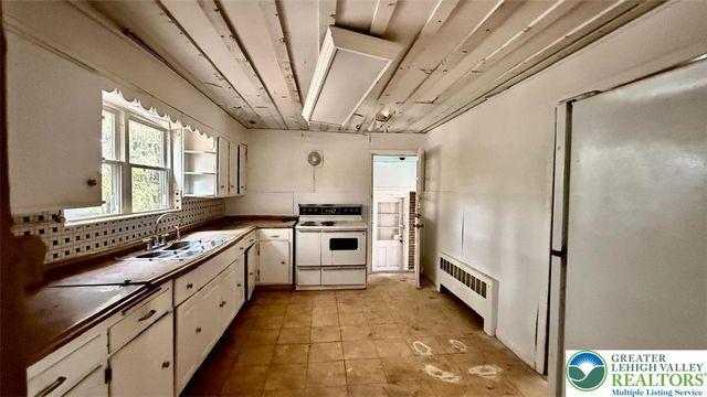 1303 East 6th Street, Bethlehem City, PA 18015