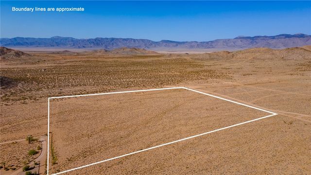 017 N Garrett Drive, Kingman, AZ 86401