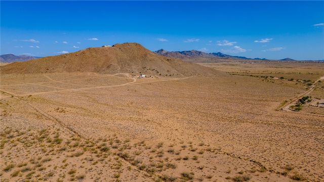 017 N Garrett Drive, Kingman, AZ 86401