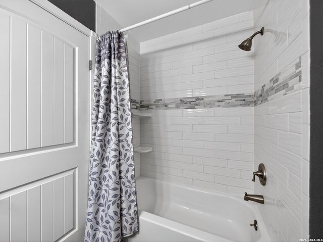 461 Shorty's Ln, Fredericksburg, TX 78624