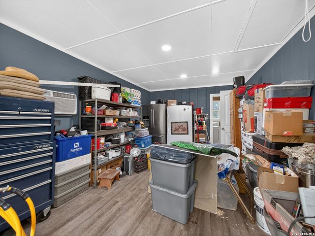 461 Shorty's Ln, Fredericksburg, TX 78624