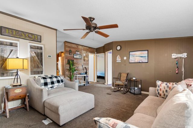 1038 Palm Dr., Conway, SC 29526