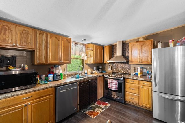 1038 Palm Dr., Conway, SC 29526