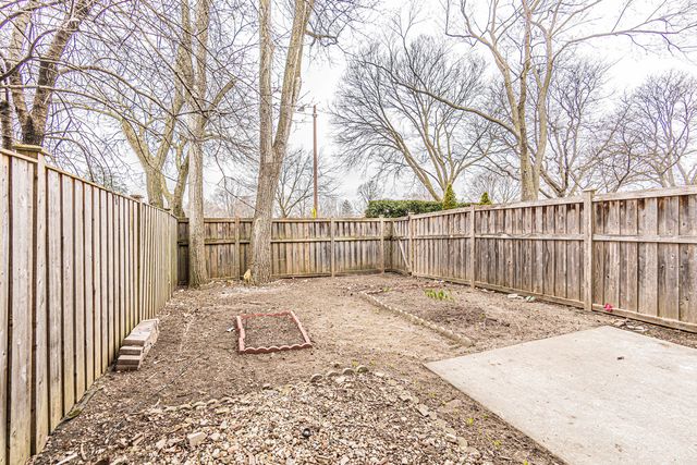 432 Skokie Boulevard, Wilmette, IL 60091