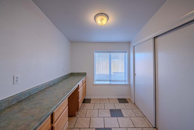 609 Candelaria Road NW, Albuquerque, NM 87107