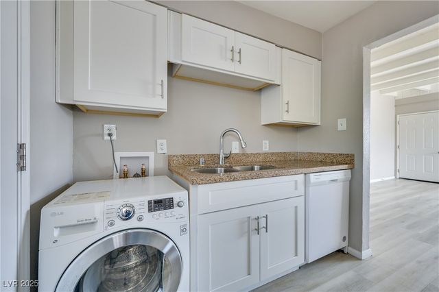 1301 East Ogden Avenue A, Las Vegas, NV 89101