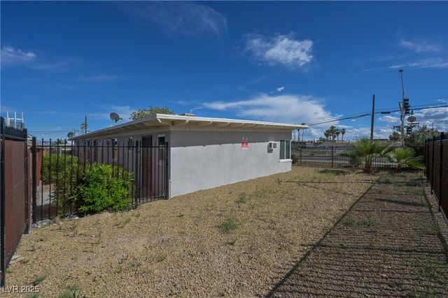 1301 East Ogden Avenue A, Las Vegas, NV 89101