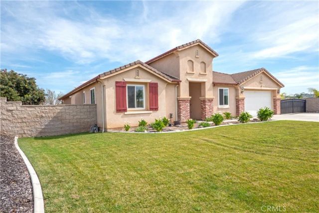 19128 Trail Ride Court, Perris, CA 92570