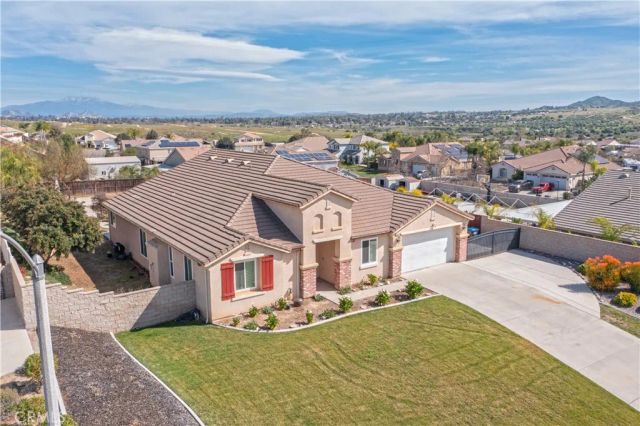 19128 Trail Ride Court, Perris, CA 92570