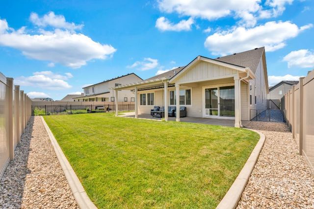 20430 Pitkin Way, Caldwell, ID 83605