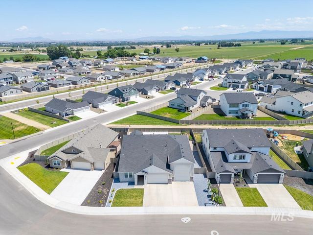 20430 Pitkin Way, Caldwell, ID 83605