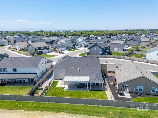 20430 Pitkin Way, Caldwell, ID 83605