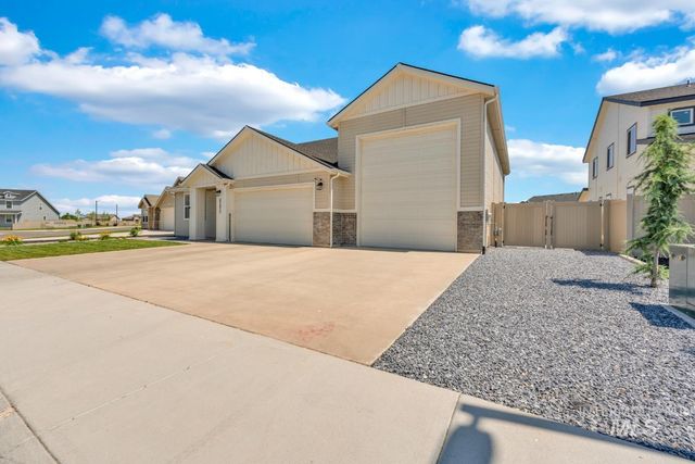 20430 Pitkin Way, Caldwell, ID 83605