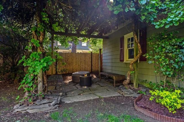 231 Watchung Ave, Montclair Twp., NJ 07043