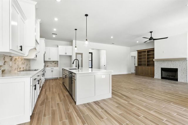 4996 Veal Station Road, Weatherford, TX 76085
