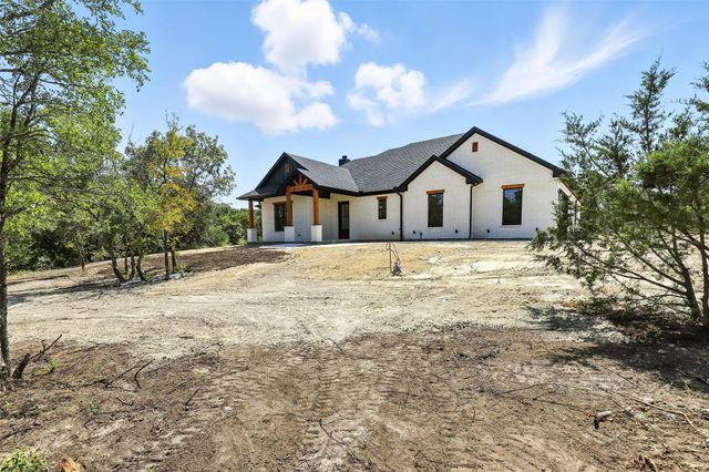 4996 Veal Station Road, Weatherford, TX 76085
