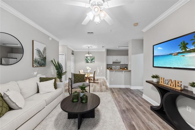 130 SOUTHERN PECAN CIRCLE 103, Winter Garden, FL 34787