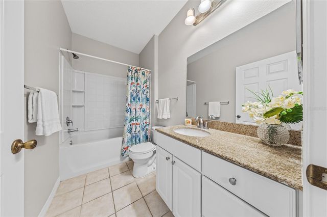 130 SOUTHERN PECAN CIRCLE 103, Winter Garden, FL 34787