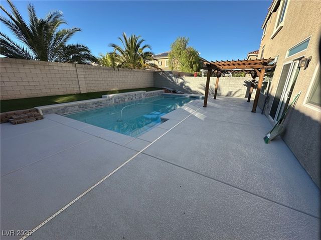 10627 Aphrodite Street, Las Vegas, NV 89183