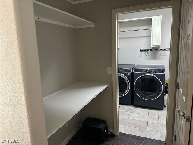 10627 Aphrodite Street, Las Vegas, NV 89183